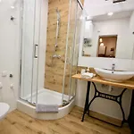 Apartament Bazatatry Stokrotka *